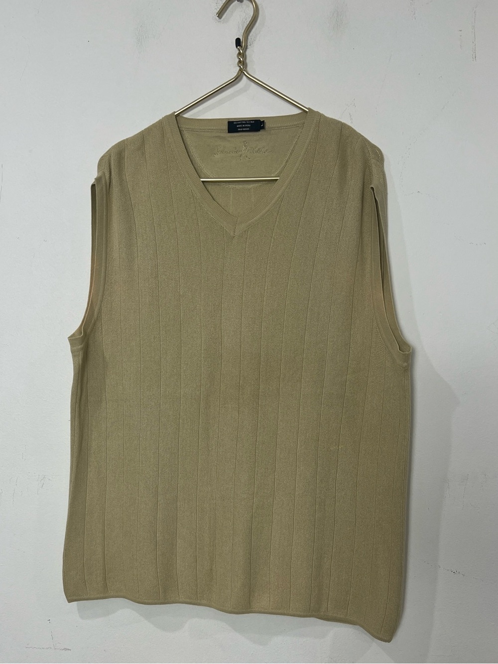 Johnnie walker Men's V-Neck Sleeveless silk blend Sweater Vest L